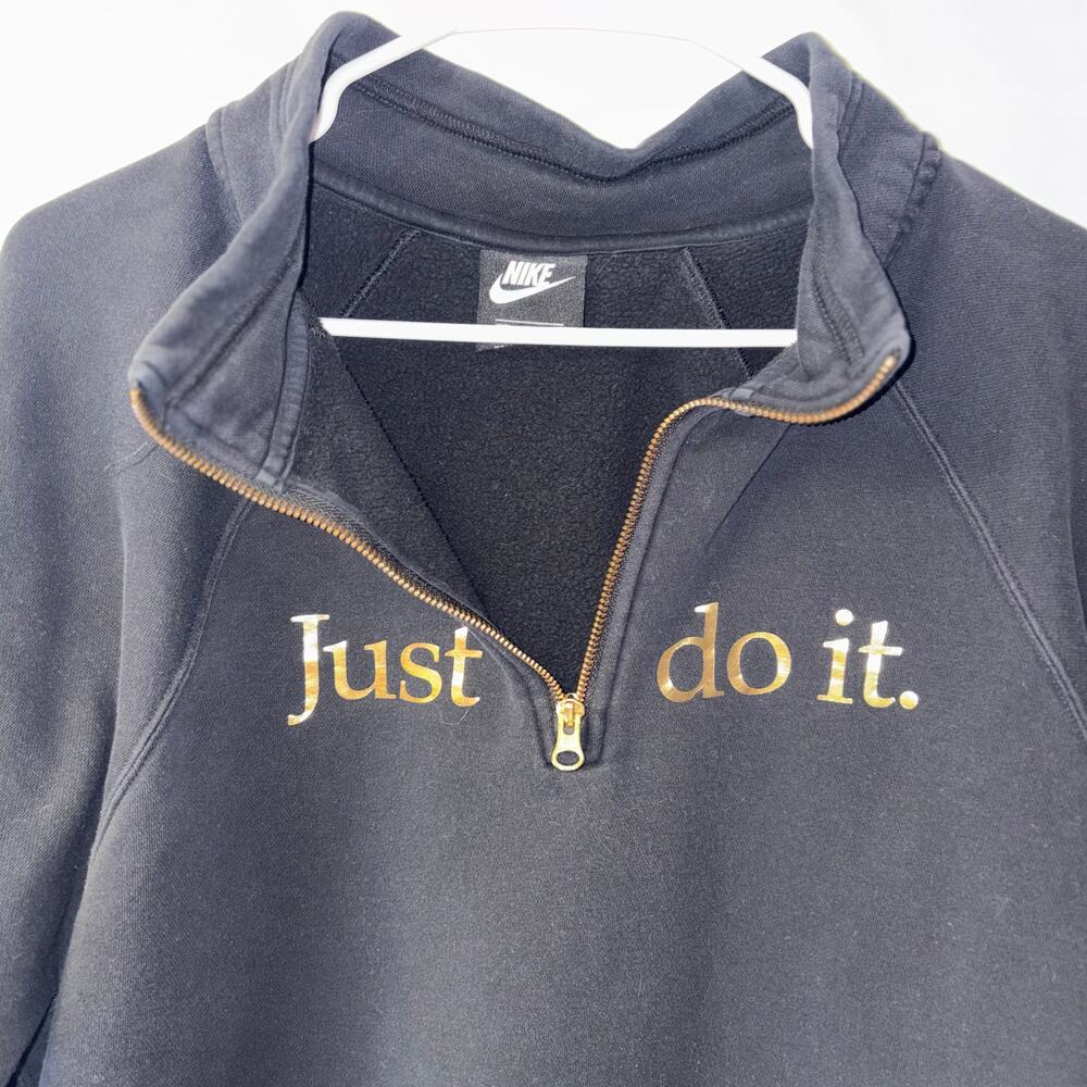 Nike Sweater - Picture 4 of 7